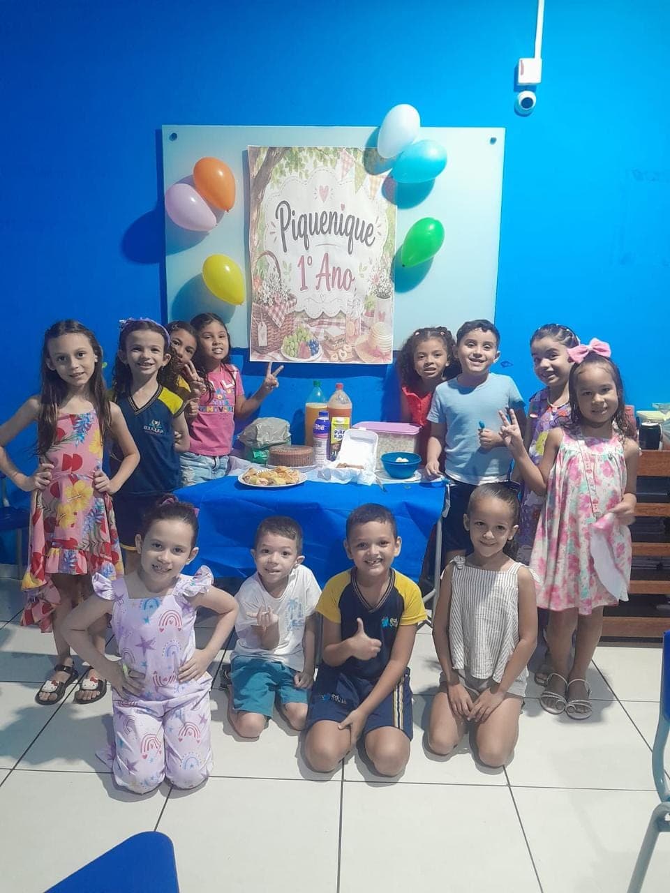Alunos do 1º Ano do Ensino Fundamental em atividades pedagógicas na Eduque Já (foto 3)