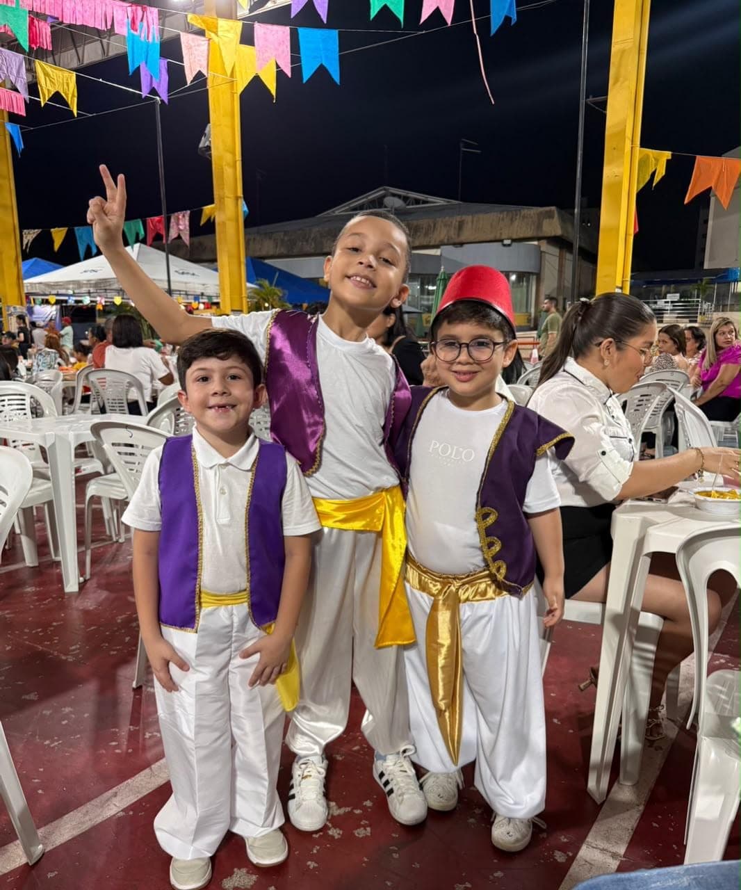 Alunos do 1º Ano do Ensino Fundamental em atividades pedagógicas na Eduque Já (foto 4)