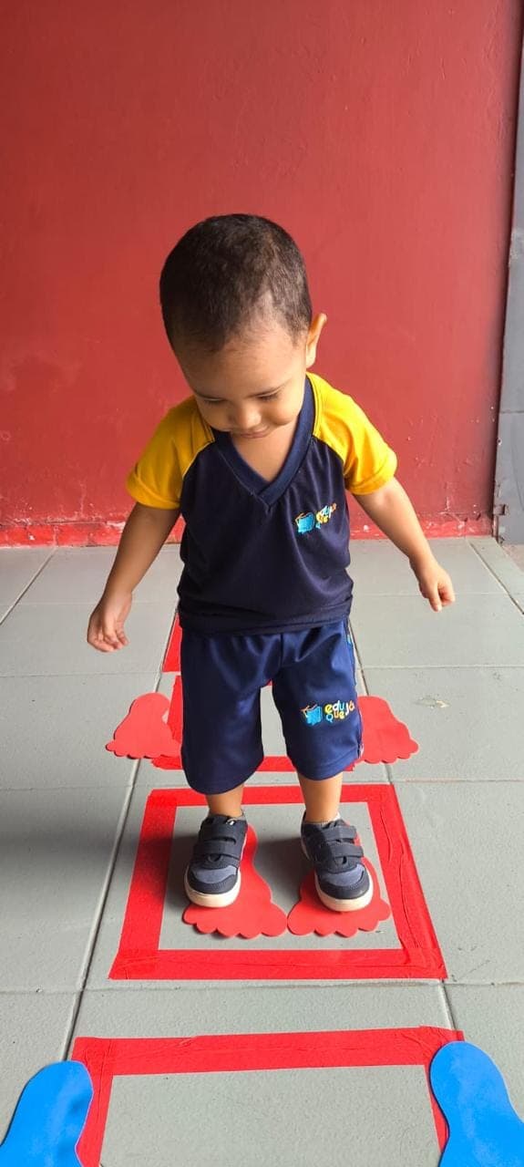 Crianças do Infantil 2 participando de atividades pedagógicas na Eduque Já (foto 6)