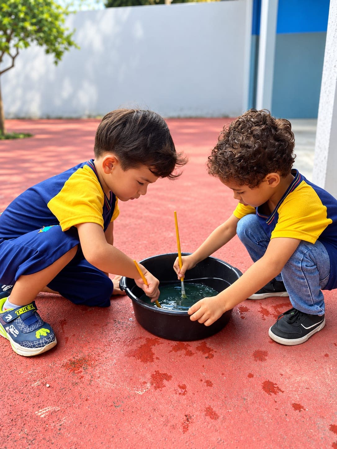 Crianças do Infantil 3 participando de atividades pedagógicas na Eduque Já (foto 5)