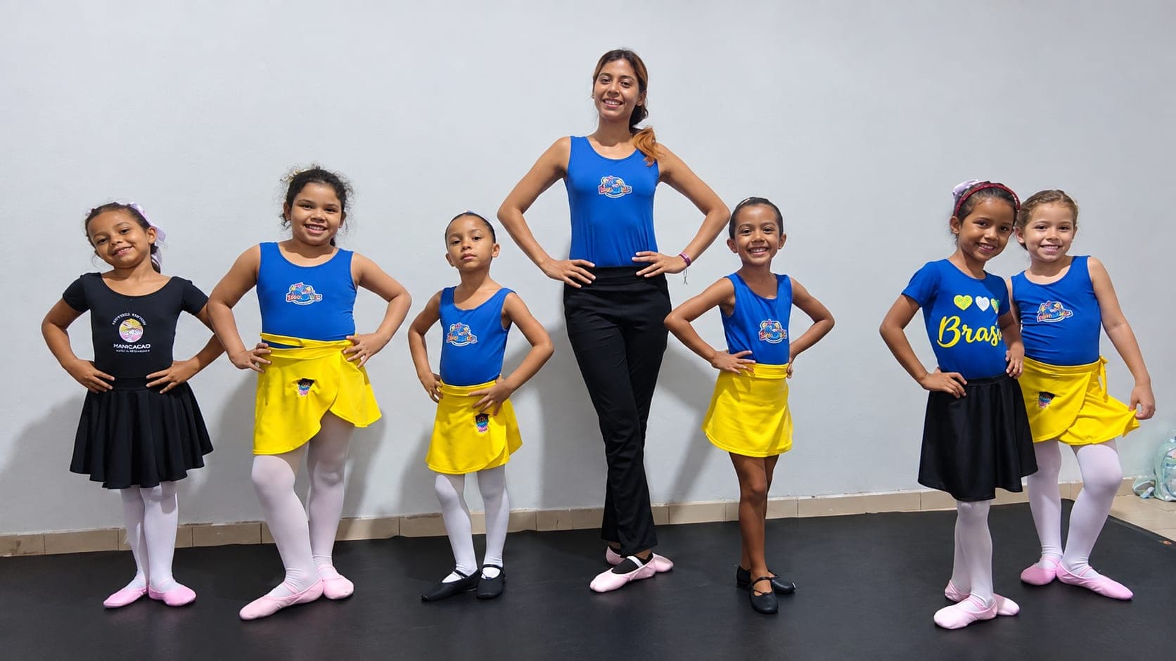 Capa de Ballet — Eduque Já