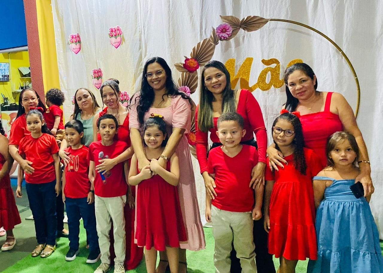 Celebração do Dia das Mães na Eduque Já (foto 1)